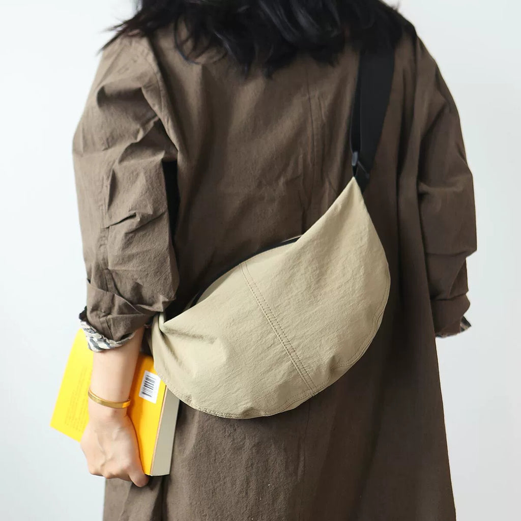 Chic Women's Lightweight Nylon Crossbody Bag Nylon Shoulder Bag Casual