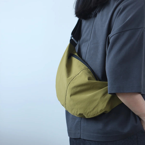 Chic Women's Lightweight Nylon Crossbody Bag Nylon Shoulder Bag Fashion