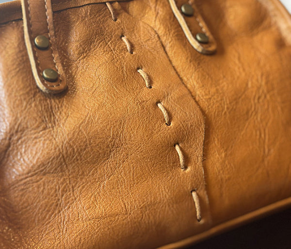 Cute Womens Genuine Leather Shoulder Bag Small Leather Crossbody Bag Details