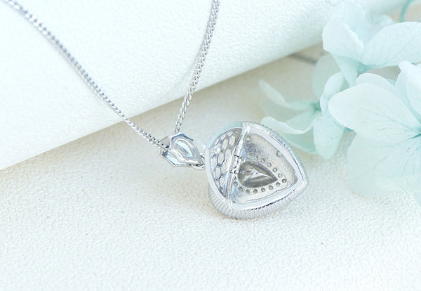 Elegant Ladies Blue Moonstone Pendant Necklace Heart Silver Locket Necklace For Women Cute