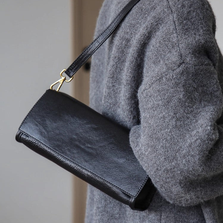 Genuine Leather Baguette Shoulder Bag for Women Vintage Underarm Purse with Detachable Straps Classic