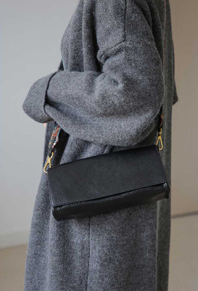 Genuine Leather Baguette Shoulder Bag for Women Vintage Underarm Purse with Detachable Straps Cool