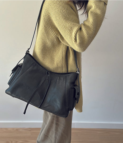 Genuine Leather Shoulder Bag for Women Minimalist Large Capacity Crossbody Tote for Work and Everyday Use Elegant