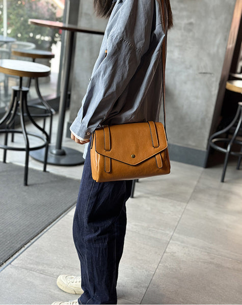 Retro Womens Leather Satchel Crossbody Bag Small Leather Crossbody Bag Brown