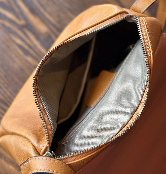 Retro Womens Leather Satchel Crossbody Bag Small Leather Crossbody Bag Capacity