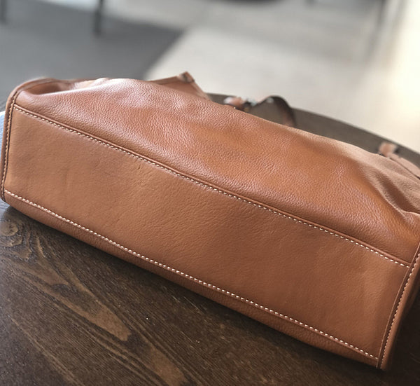 Soft-Leather-Women’s-Tote-Fits-A35-Zipper-Closure-Everyday-Office-and-Casual-Handbag-Handmade