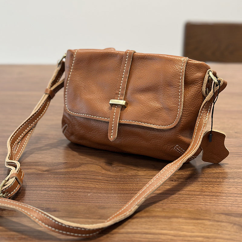Vintage Genuine Leather Crossbody Bag for Women Small Flap Shoulder Bag with Zipper Compartments Fashionable