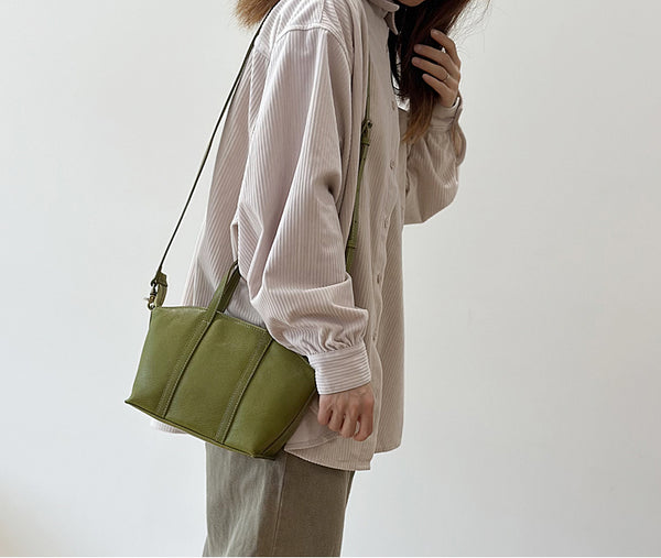 Women's Small Genuine Leather Handbag Top Handle and Crossbody Purse with Zipper Compartments Chic