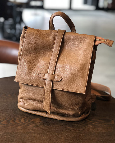 Womens Genuine Leather Backpack Purse-Casual Soft Leather Daypack with Flap Cover Trendy