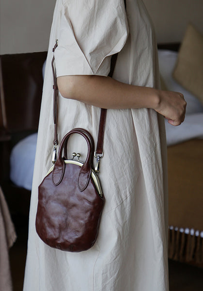 Womens Genuine Leather Frame Clutch Purse Retro Phone Bag for Women with Shoulder Strap Classy