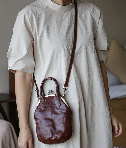 Womens Genuine Leather Frame Clutch Purse Retro Phone Bag for Women with Shoulder Strap Designer