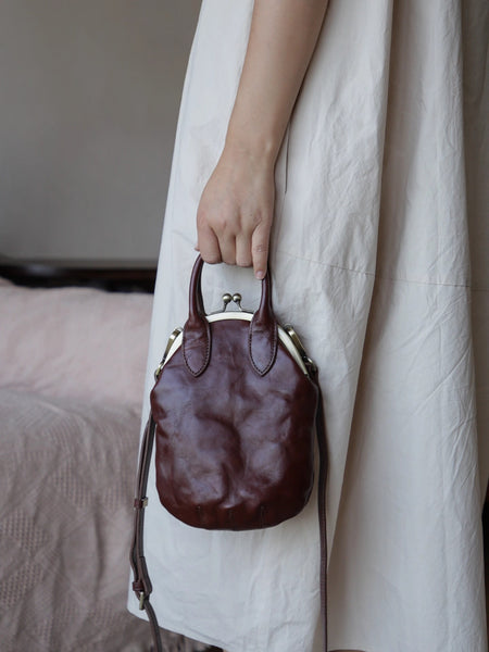 Womens Genuine Leather Frame Clutch Purse Retro Phone Bag for Women with Shoulder Strap Handmade