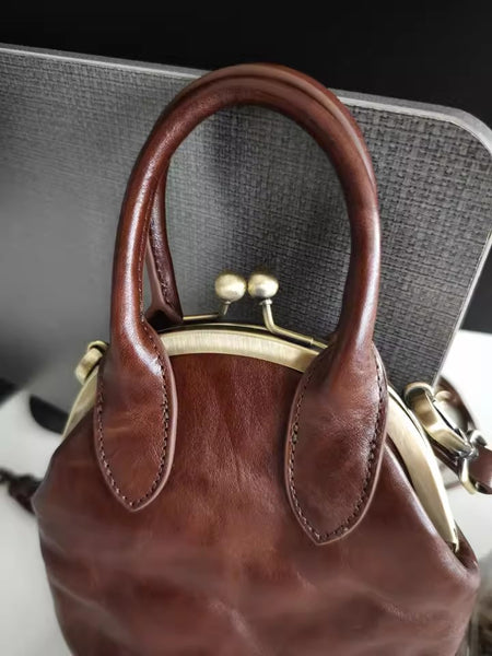 Womens Genuine Leather Frame Clutch Purse Retro Phone Bag for Women with Shoulder Strap Trendy