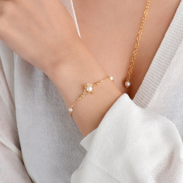 Charm 14K Gold Bracelet Pearl Beaded Bracelets for Women chic
