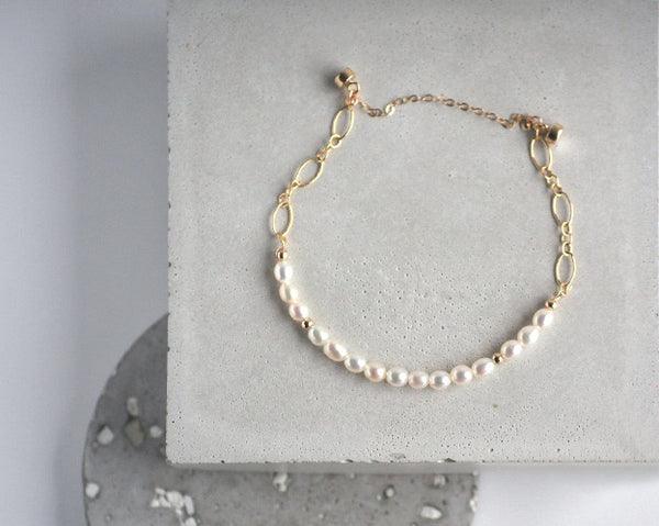 Charm Ladies Gold Plated Pearl Bead Bracelet Magnetic Snap Bracelets For Women Cute