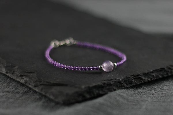 Charm Women's Amethyst Crystal Bead Bracelet Gemstone Bracelet February Birthstone Bracelet For Women Cute