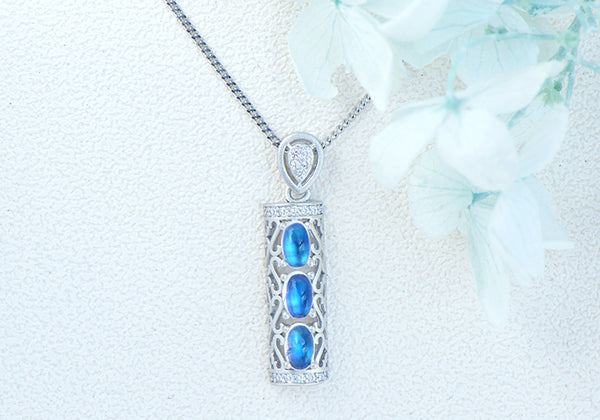 Charm Womens White Gold Plated Silver Moonstone Pendant Necklaces For Women Chic