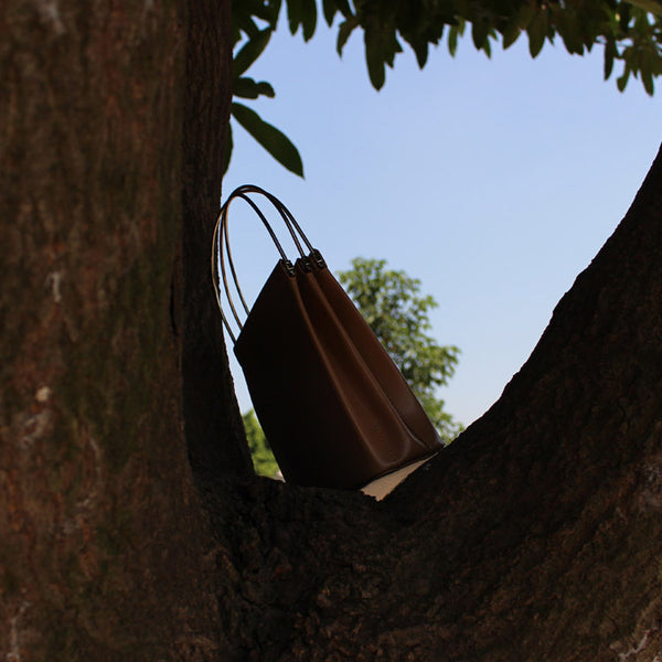 Chic Womens Beige Leather Tote Bag Leather Handbags for Women fashion