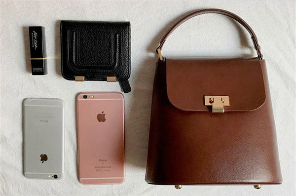 Chic Womens Leather Crossbody Bags Leather Handbags for Women work bag details