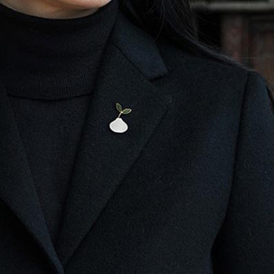 Cute Aventurine Silver Brooch gemstone jewelry wear