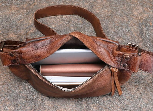 Designer Crossbody Chest Bag For Women Leather Sling Pack Bag For Ladies Latest