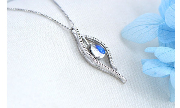 Elegant Ladies Blue Moonstone Sterling Silver Pendant Necklace For Women