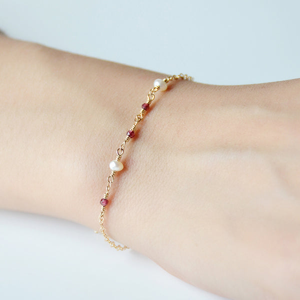 Tiny Garnet and Pearl Bead Bracelet in 14K Gold Handmade Jewelry Accessories Women