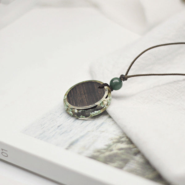 Herbage Wood Resin Unique Pendant Necklace Handmade Couple Jewelry Accessories Women Men