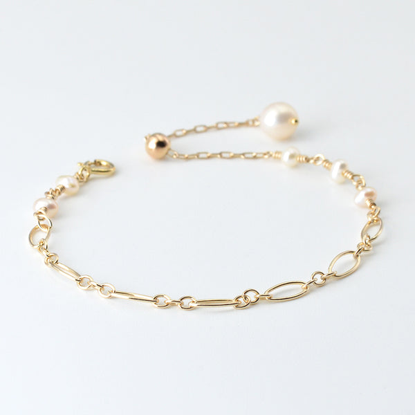 Ladies Charm 14K Gold Bracelet Cute Pearl Beaded Bracelets for Women