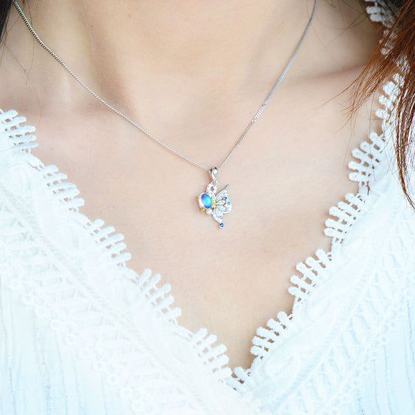 Ladies Gold Plated Silver Butterfly Moonstone Pendant Necklace For Women Beautiful