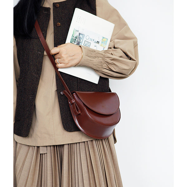 Ladies Small Leather Crossbody Saddle Bag Cross Shoulder Bag For Women