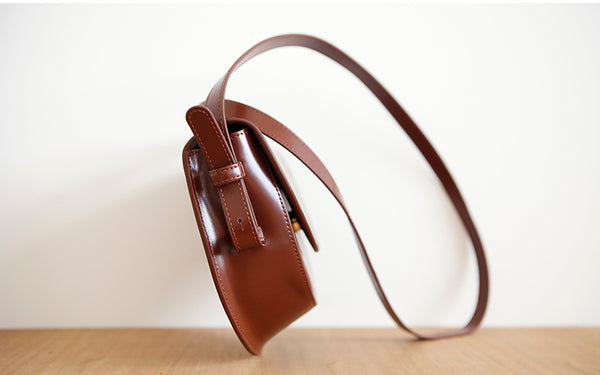 Ladies Small Leather Crossbody Saddle Bag Cross Shoulder Bag For Women Girlfriend