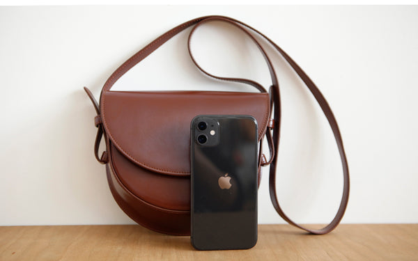 Ladies Small Leather Crossbody Saddle Bag Cross Shoulder Bag For Women Minimalist