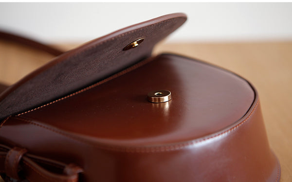 Ladies Small Leather Crossbody Saddle Bag Cross Shoulder Bag For Women Side