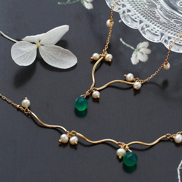 Pearl Chalcedony Pendant Necklace Gold Silver handmade Jewelry Accessories Women beautiful