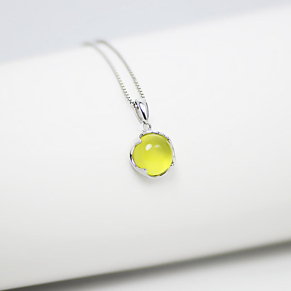 Prehnite Pendant Necklace in Silver Gemstone Jewelry Accessories Women