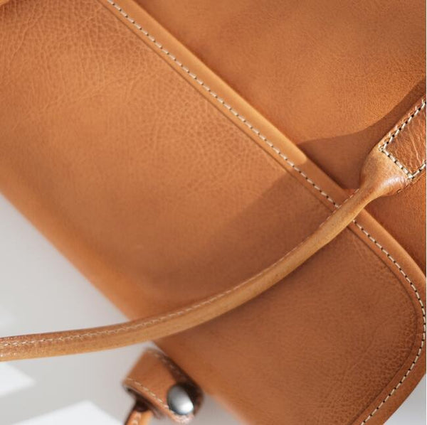 Quilted Ladies Beige Leather Over The Shoulder Bag Leather Handbags For Women Details