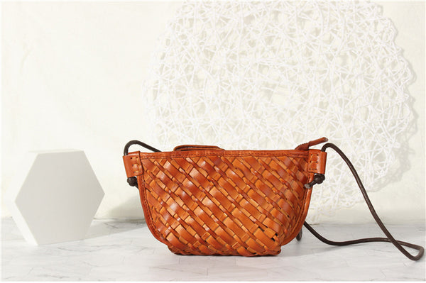 Small Ladies Woven Leather Crossbody Purse Cross Shoulder Bag For Women Details