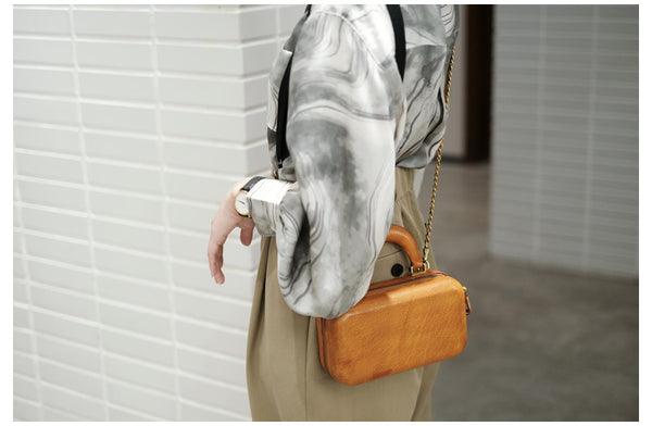 Small Women's Square Genuine Leather Crossbody Purse Side Bags For Women Designer
