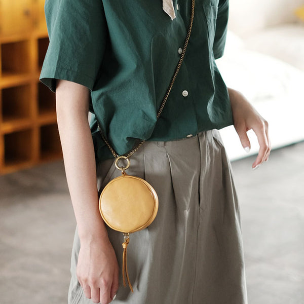 Small Womens Chain Leather Circle Wallet Zip Coin Purse Crossbody Bag for Women Brown