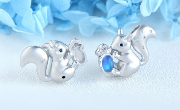 Squirrel Shaped Ladies Sterling Silver Moonstone Pendant Necklace June Birthstone Jewelry For Womens Details