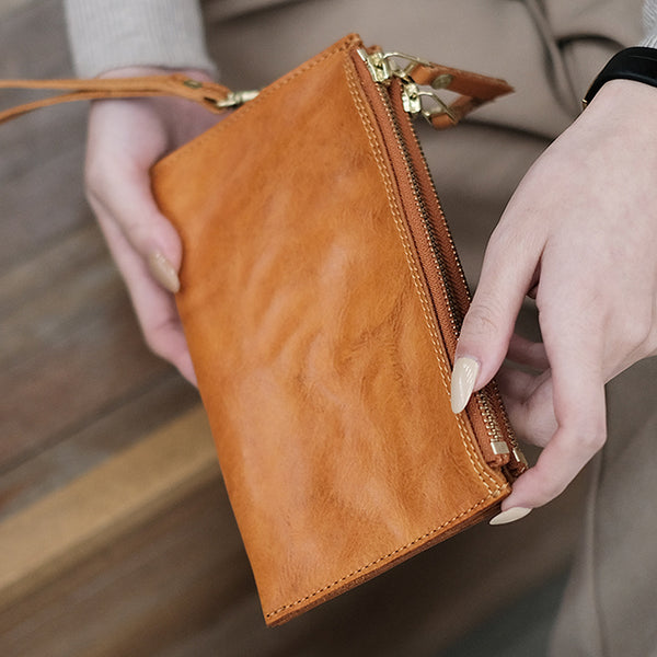 Vintage Ladies Clutch Bags With Handle Wallet That Holds Phone For Women Brown