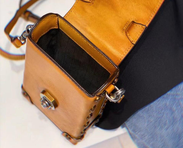 Mini Women's Leather Cell Phone Purses With Shoulder Strap Leather Over The Shoulder Bag