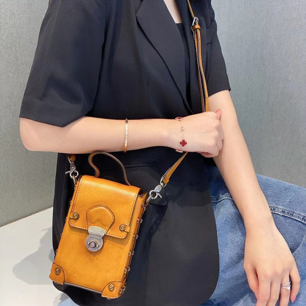 Mini Women's Leather Cell Phone Purses With Shoulder Strap Leather Over The Shoulder Bag