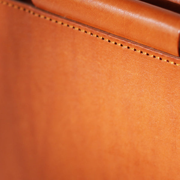 Vintage Women's Small Real Leather Crossbody Handbags Over the Shoulder Purse for Women Details