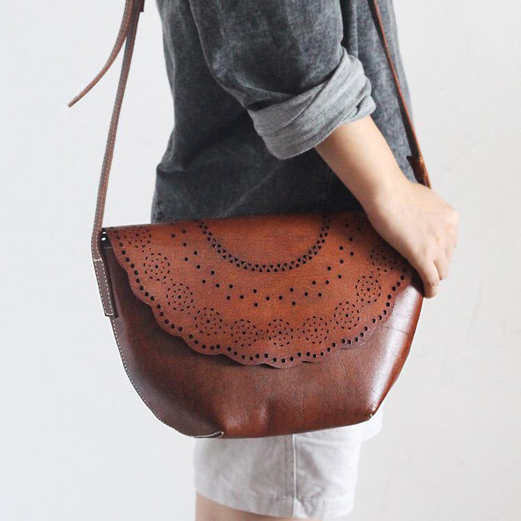 Vintage Womens Boho Leather Cross Body Bags Purses Side Bag for Womens Details