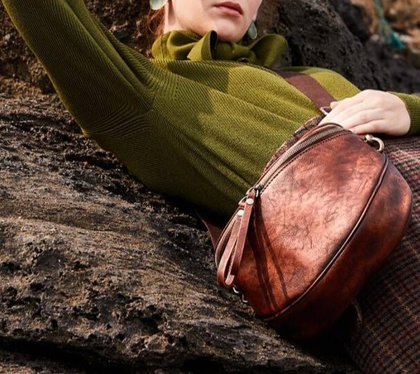 Vintage Womens Chest Sling Bag Leather Crossbody Purse For Women Chic