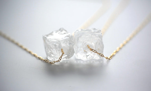 Womens Natural White Quartz Pendant Necklace For Women