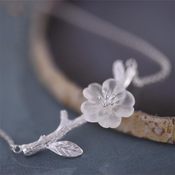White Quartz Crystal Flower Pendant Necklace in White Gold Plated Silver For Women