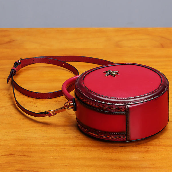 Womens Bee Leather Circle Bag Crossbody Bags Shoulder Bag Purses for Women fashion